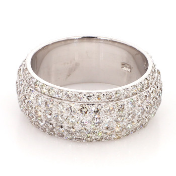White gold ring