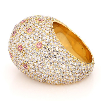 Pink diamonds ring